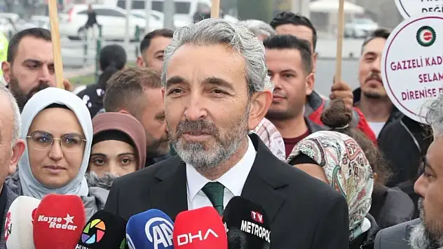 Başkan Navruz belediye sözleşmesine ilişkin açıklamalarda bulundu!