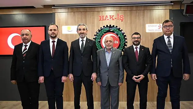 Başkan Navruz'dan genel başkan Arslan'a ziyaret