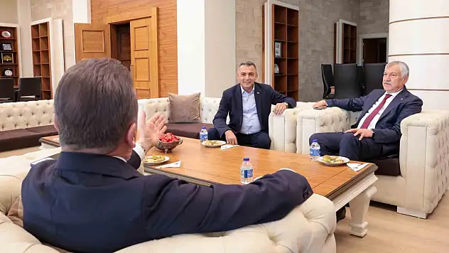 Başkan Nefi Kara'ya önemli ziyaret!