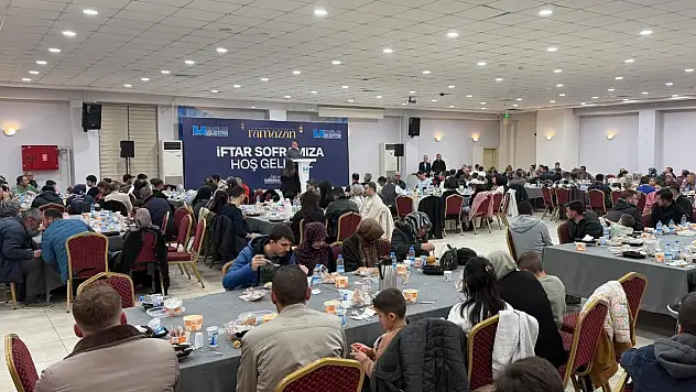 Başkan Özdoğan belediye personeliyle iftarda buluştu