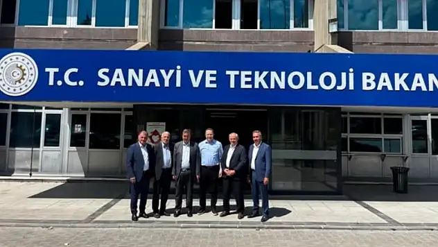 Başkan Öztürk Ankara'ya gitti! Yahyalı'ya yeni yatırımlar mı geliyor?