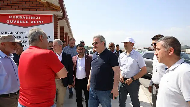 Başkan Palancıoğlu kurban pazarını inceledi