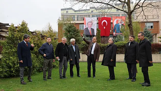 Başkan Talas'ın sokaklarını karış karış gezdi