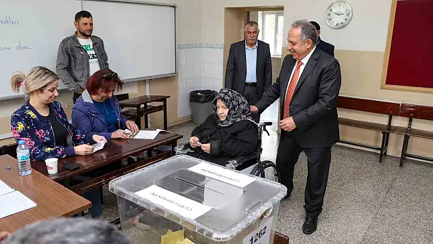 Yalçın: Yüzyılın en önemli seçimi
