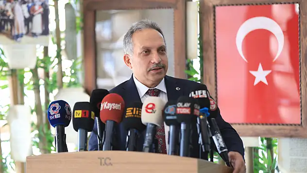 Başkan Yalçın, basının demokrasilerdeki hayati rolüne dikkat çekti!