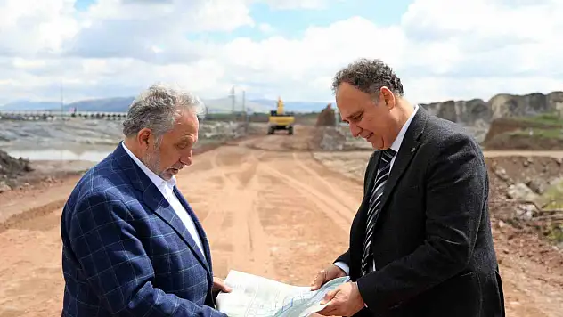 Başkan Yalçın'dan Başakpınar'a çıkarma: Çalışmaları bizzat denetledi!