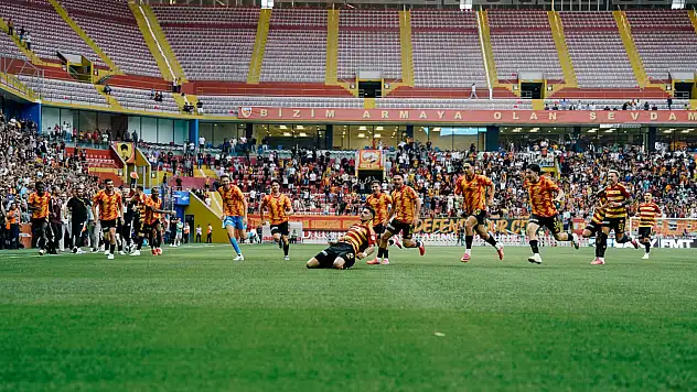 Benhur Keser yine Sivasspor'u boş geçmedi! Bu kez karar 4 dakika sürdü
