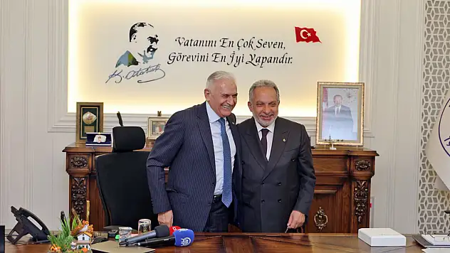 Binali Yıldırım'dan Talas Belediyesi'ne ziyaret