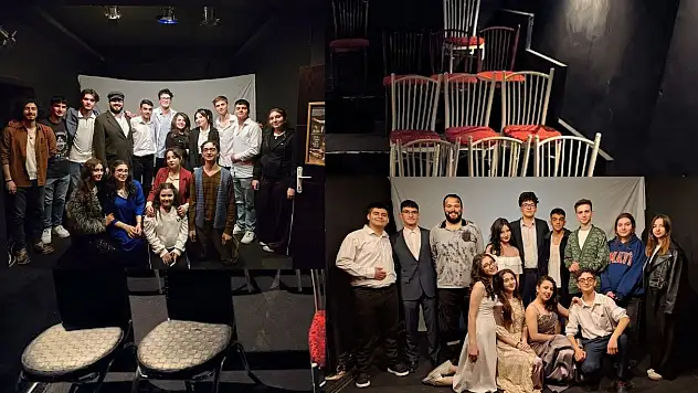 Bir parkta bağırarak başladılar, şimdi alkışlarla devam ediyorlar!