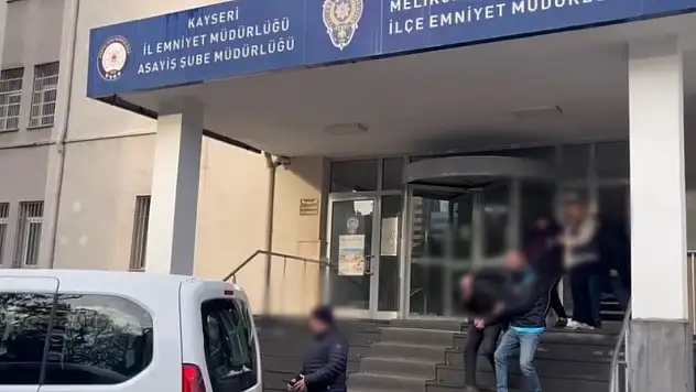 Kayseri'de şantaj çetesi çökertildi: İş adamlarını tuzağa düşürmüşler