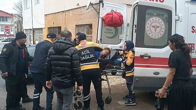 Sivas'ta boşanma aşamasındaki kadın dört yerinden bıçaklandı