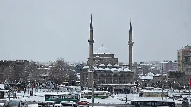 Bu hafta Cuma Hutbesinin konusu belli oldu: Namaz (9 Ocak 2026)
