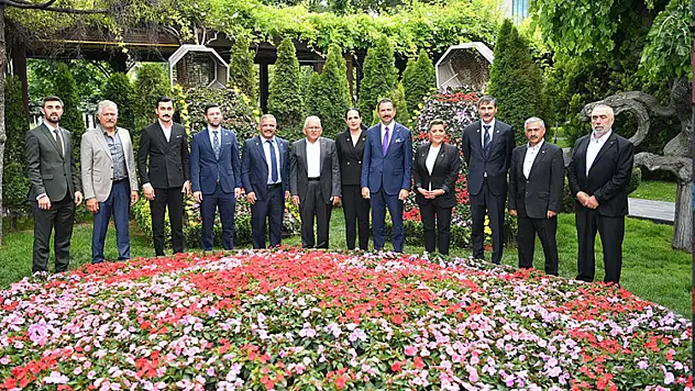 Büyükkılıç, Avrupa'daki Kayserilileri misafir etti!