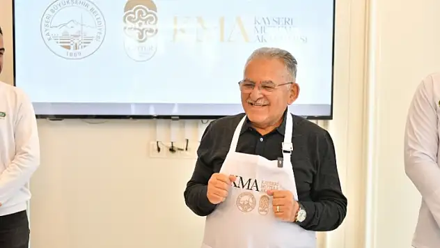 Büyükkılıç önlüğü giydi, müjdeyi verdi: Kayseri'de gastronomi atağı!