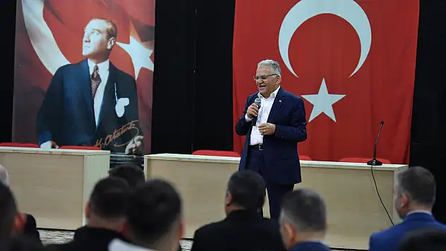Büyükkılıç'tan Dikkat Çeken Öğrenci Açıklaması