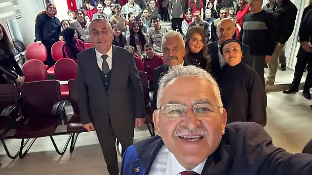 Büyükkılıç'tan öğrencilere altın tavsiyeler