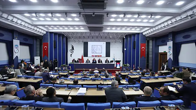 Büyükşehir Belediyesi Meclisi 80 gündem maddesini karara bağladı!