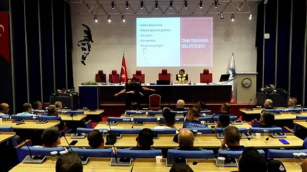 Büyükşehir Belediyesi personeline kapsamlı eğitim...