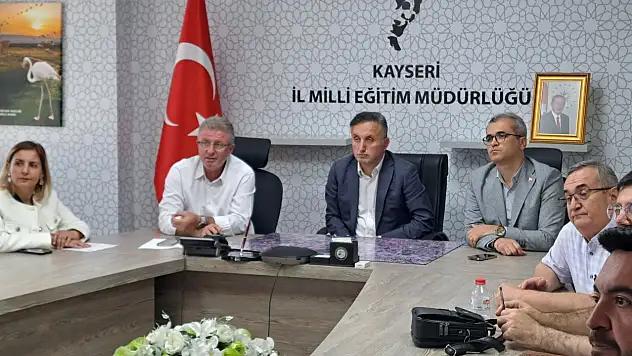 Büyükşehir'den eğitimcilere ''Kartal Kavşağı'' sunumu
