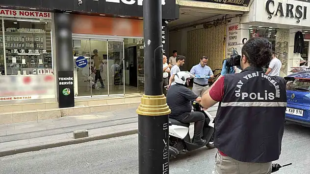 Sivas'ta büyük soygun: Çok sayıda cep telefonu çalındı!