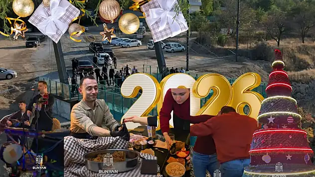 Cam Teras dün gece eğlenceye doydu! İşte o görüntüler!