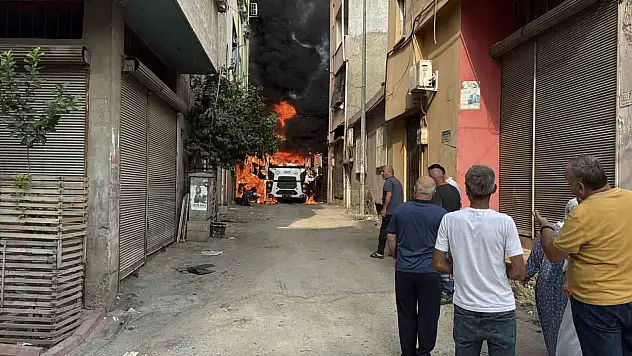 ASKİ ekipleri çay içerken vidanjör yandı, mahalleli canını zor kurtardı