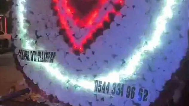 'İyi ki doğdun sevgilim' sürprizi pahalıya patladı