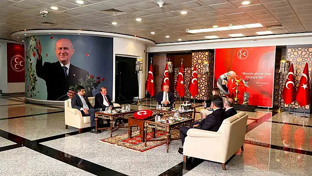 CHP heyetinden MHP'ye bayram ziyareti
