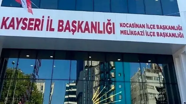 CHP Kayseri kararlı: Genel Başkanımız Özgür Özel Cumhurbaşkanı adayımız İmamoğlu