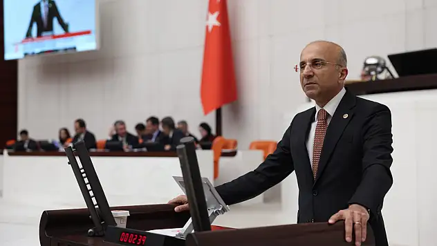 CHP'li Aşkın Genç: ''Felahiye'de söz tutuldu… Halk Kasabı ile vatandaş uygun fiyata ulaşıyor''