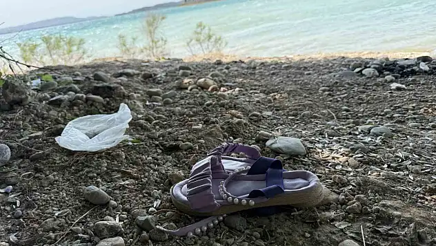 Adana'da yürek yakan olay! Çocuğunun terliği canına mal oldu