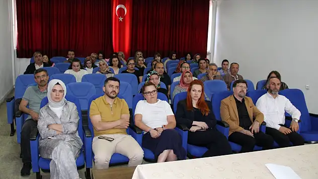 'Çocuklarda Sınav Kaygısına Yaklaşım' Kayseri'de önemli eğitim...