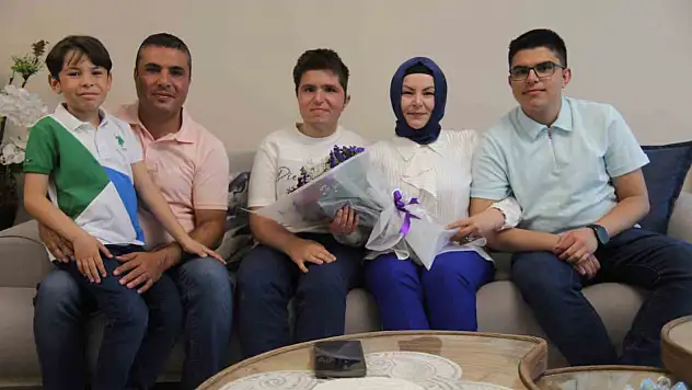 İki engelli çocuğu için hukukçu oldu: Gülistan Sarkurt'un azmi alkış topluyor