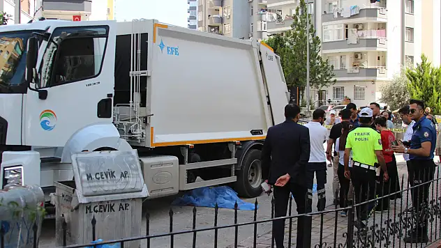 Çöp kamyonunun çarptığı kadından acı haber...