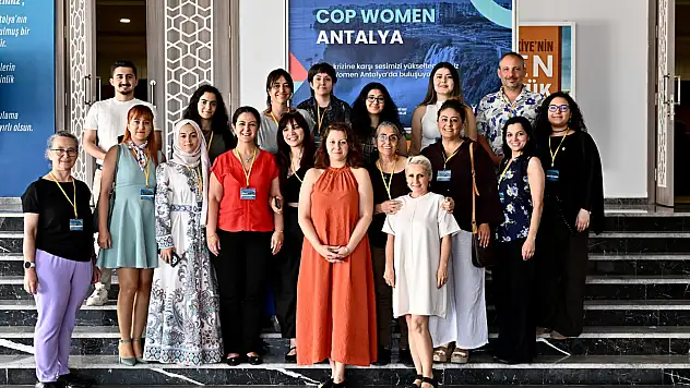 COP Women Antalya'da kadınların iklim politikalarındaki rolü konuşuldu