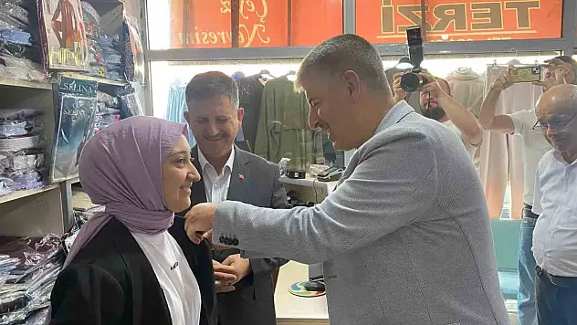 Çopuroğlu, İncesu'da esnaf ve vatandaşlarla buluştu