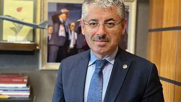 Çopuroğlu'ndan CHP'li vekilin paylaşımına sert yanıt geldi!