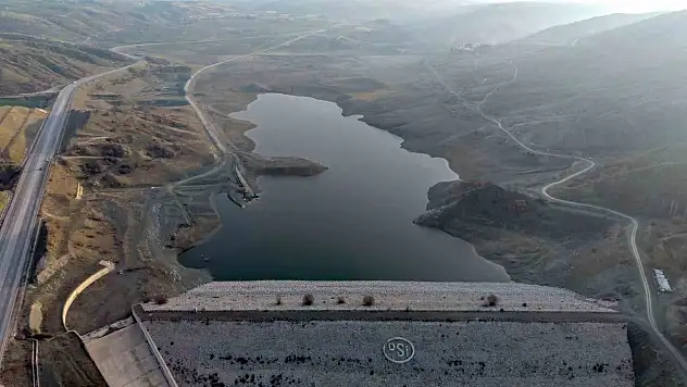 Çorum'da iki baraj kuruma noktasına geldi: Belediye çağrı yaptı