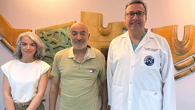 Çorum'dan Kayseri'ye gelen hasta Erciyes Üniversitesi hastanelerinde başarıyla ameliyat edildi