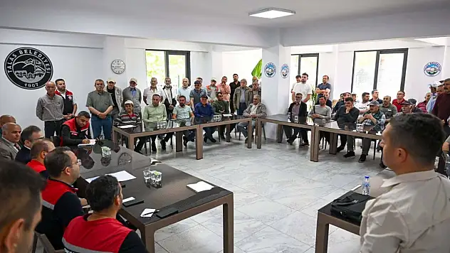 'Cuma Buluşmaları' kapsamında Talas'taki çiftçilerle bir araya gelindi