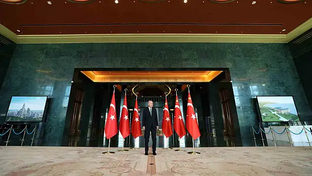 Cumhurbaşkanı Erdoğan, Zafer Bayramı tebriklerini kabul etti