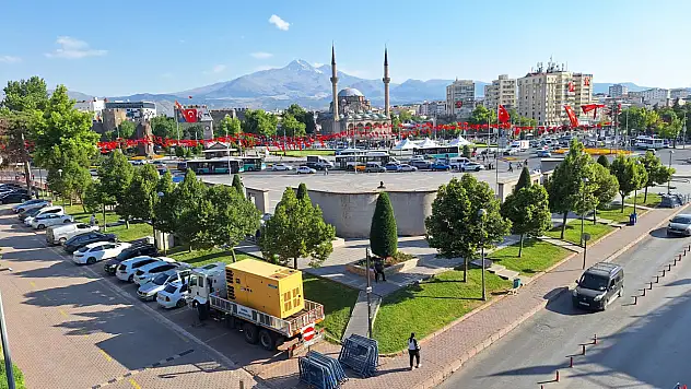 Cumhuriyet Meydanı kapatılıyor mu? Bariyerli önlem hazırlığı