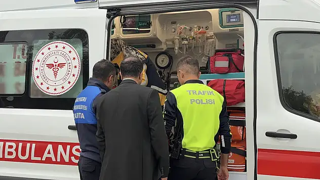 Cumhuriyet Meydanı'nda korkutan anlar! vatandaş yere yığıldı