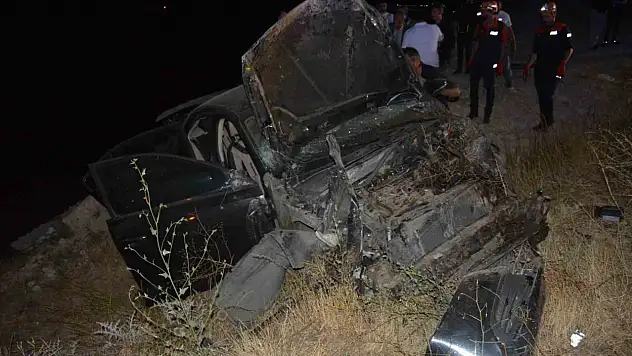 Sivas D-100 karayolunda kaza: 5 kişi yaralandı!