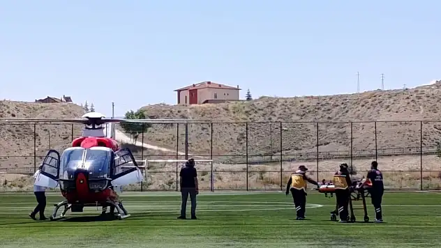 Darende'de kalp krizi geçiren hasta hava ambulansıyla sevk edildi
