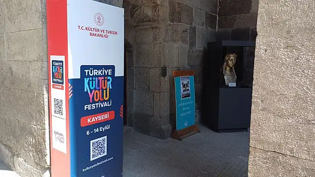 Dede Korkut ve minyatürleri Kayseri'de sergileniyor