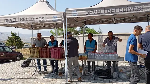 Develi Belediyesi'nden sınav sabahı jest!