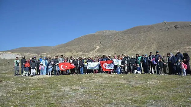 Develi'de 8 Mart gecesi sürprizi! Tarihi camiden Hıdırellez Tepesi'ne...