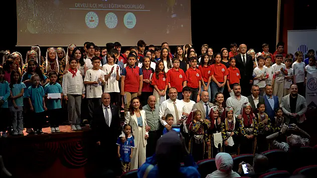 Develi'de gençlere güçlü destek: Akademik başarı projesi meyvelerini verdi