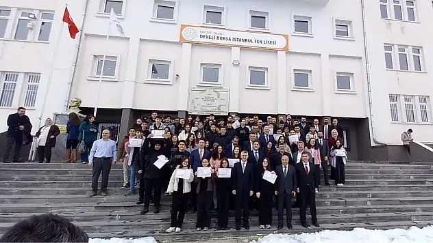 Develi'de karne günü sürprizi! Bakan Yardımcısı sınıfa girdi